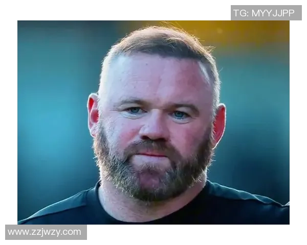 足球明星如何在教练生涯中实现自我价值与名声的双重提升